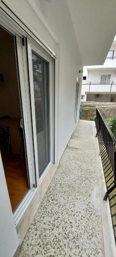 Cozy Apartment In Nea Smyrni Athén Kültér fotó